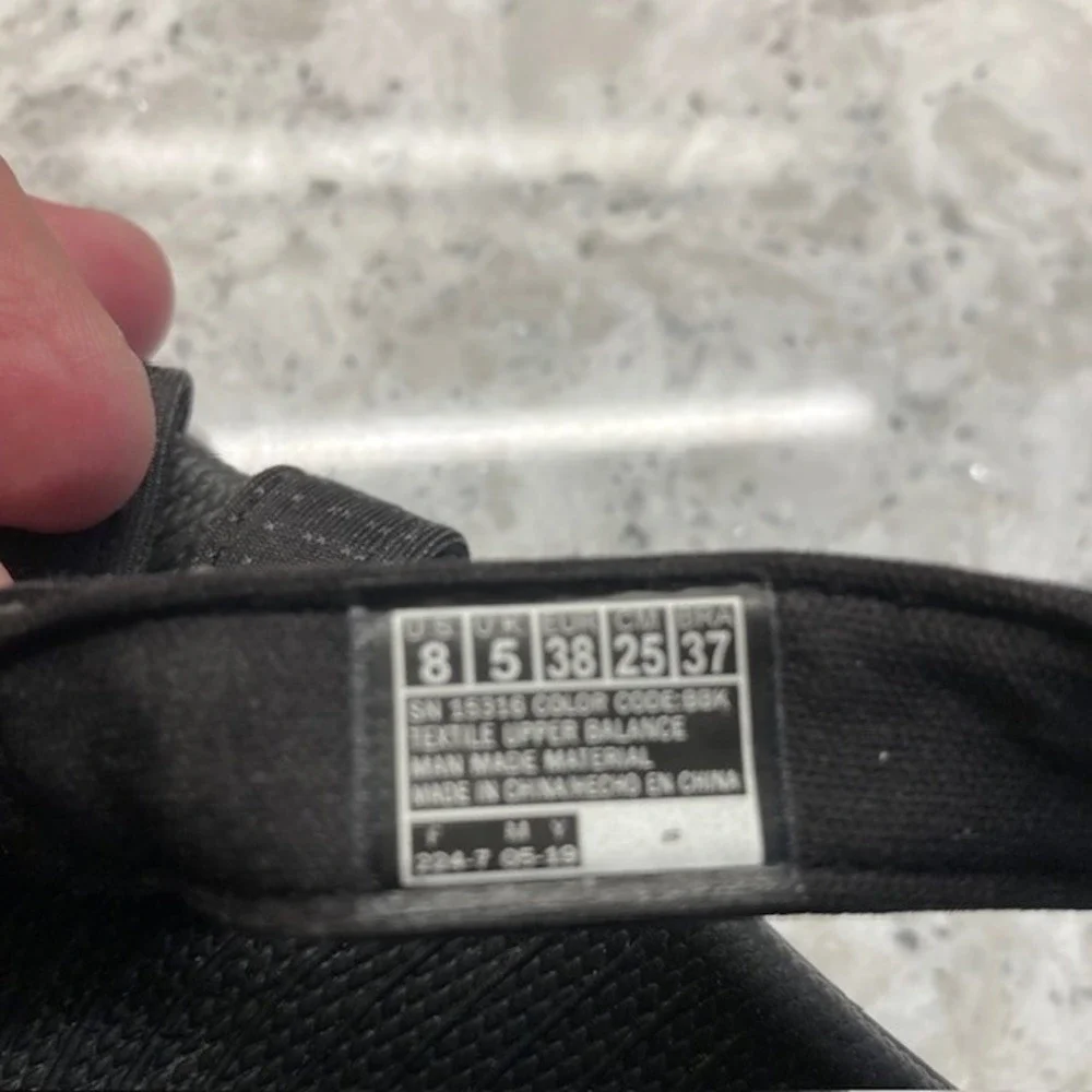 Skechers GOGA MAX Air Cooled  Sandals Women's  8
